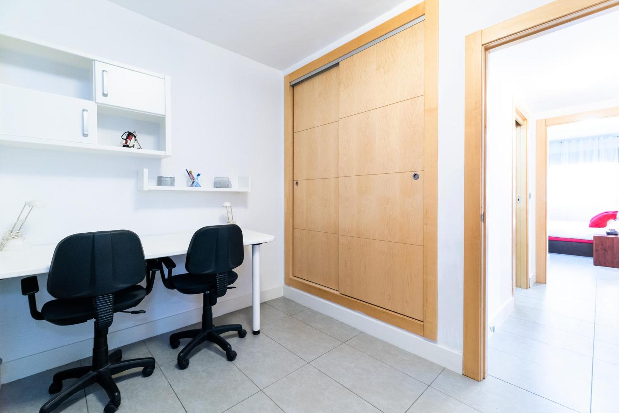 Apartamento Tuguest Avenida De La Investigacion - Free Parking Granada Exterior foto