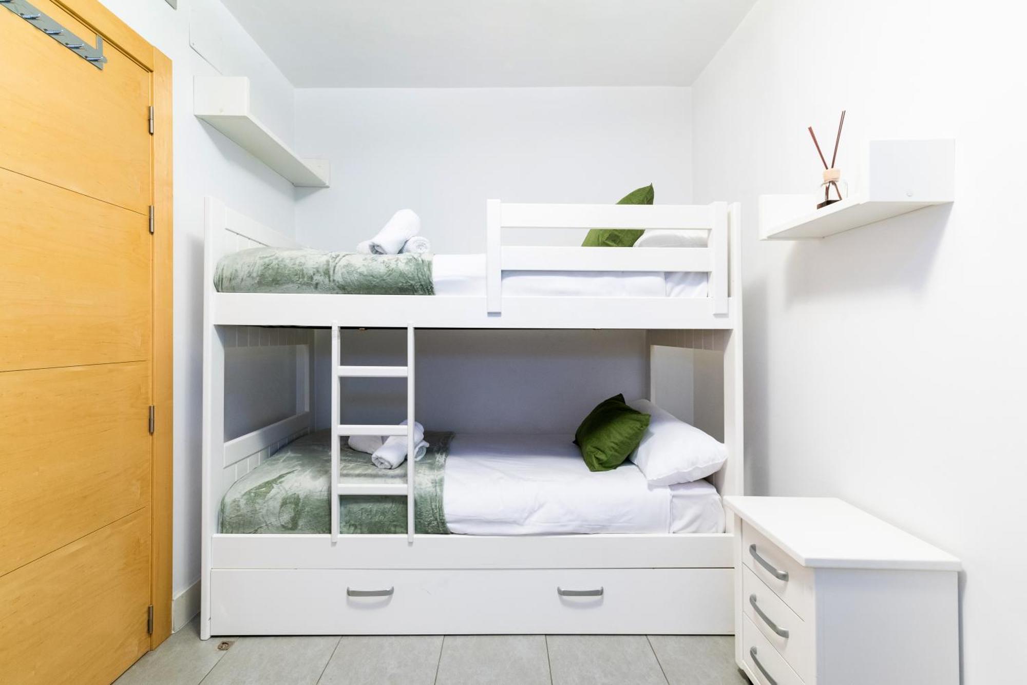 Apartamento Tuguest Avenida De La Investigacion - Free Parking Granada Exterior foto