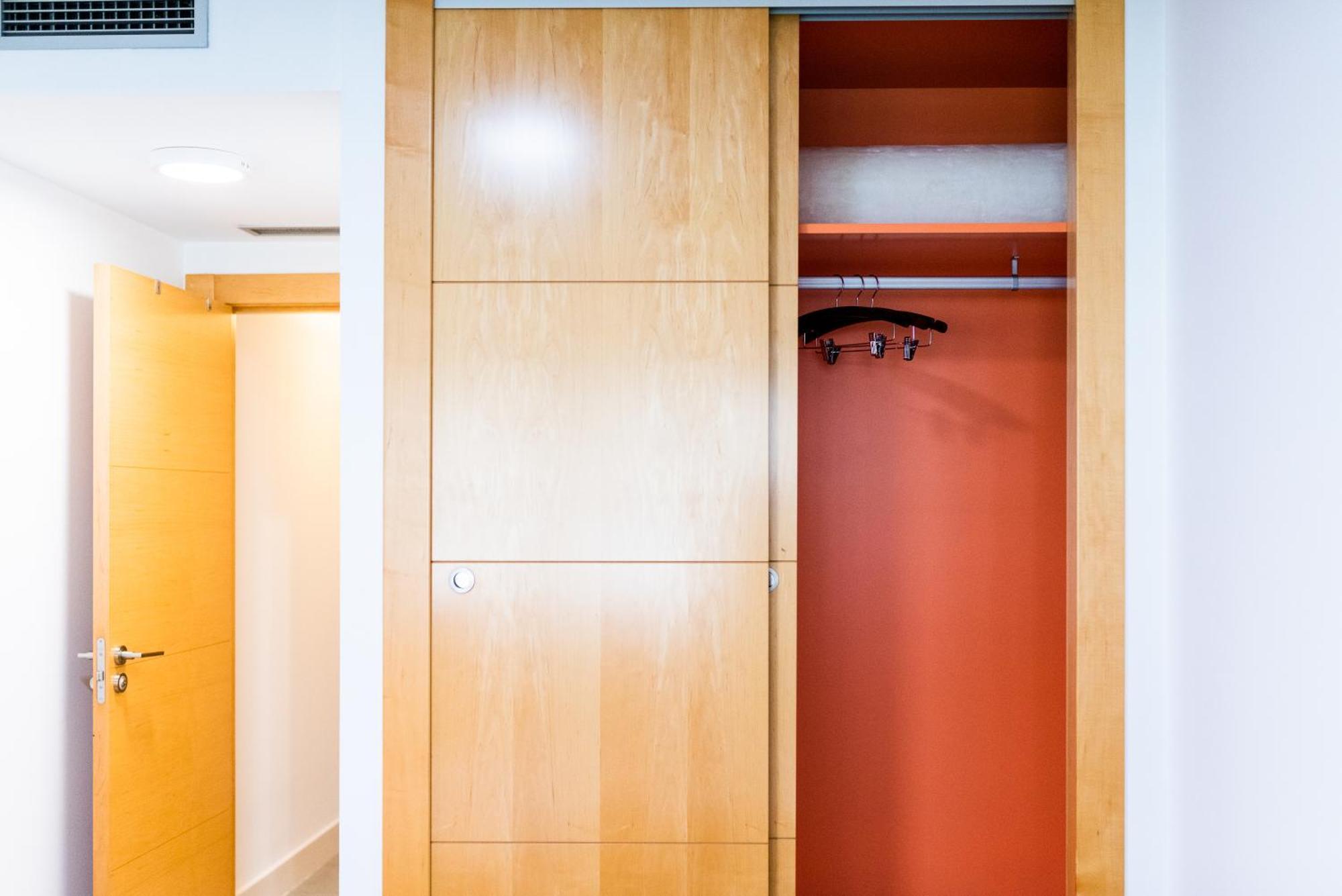 Apartamento Tuguest Avenida De La Investigacion - Free Parking Granada Exterior foto