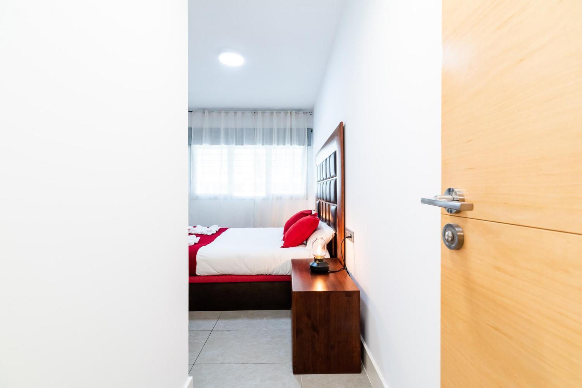 Apartamento Tuguest Avenida De La Investigacion - Free Parking Granada Exterior foto