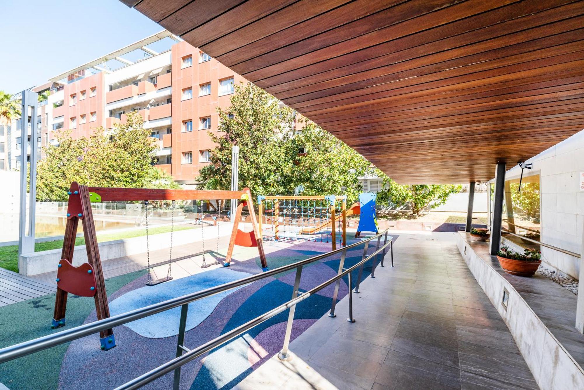 Apartamento Tuguest Avenida De La Investigacion - Free Parking Granada Exterior foto