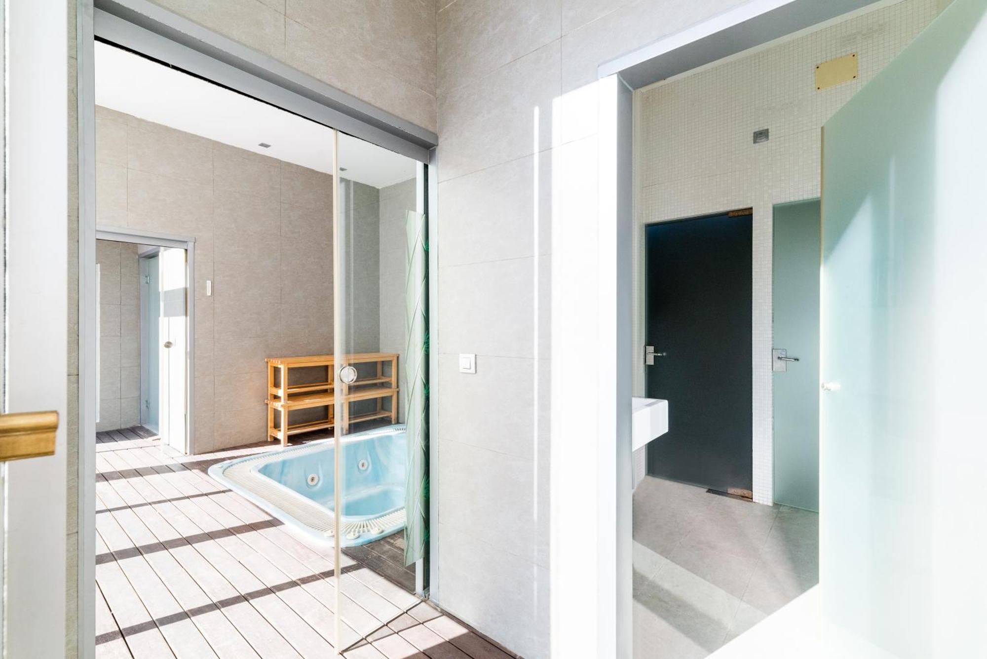 Apartamento Tuguest Avenida De La Investigacion - Free Parking Granada Exterior foto