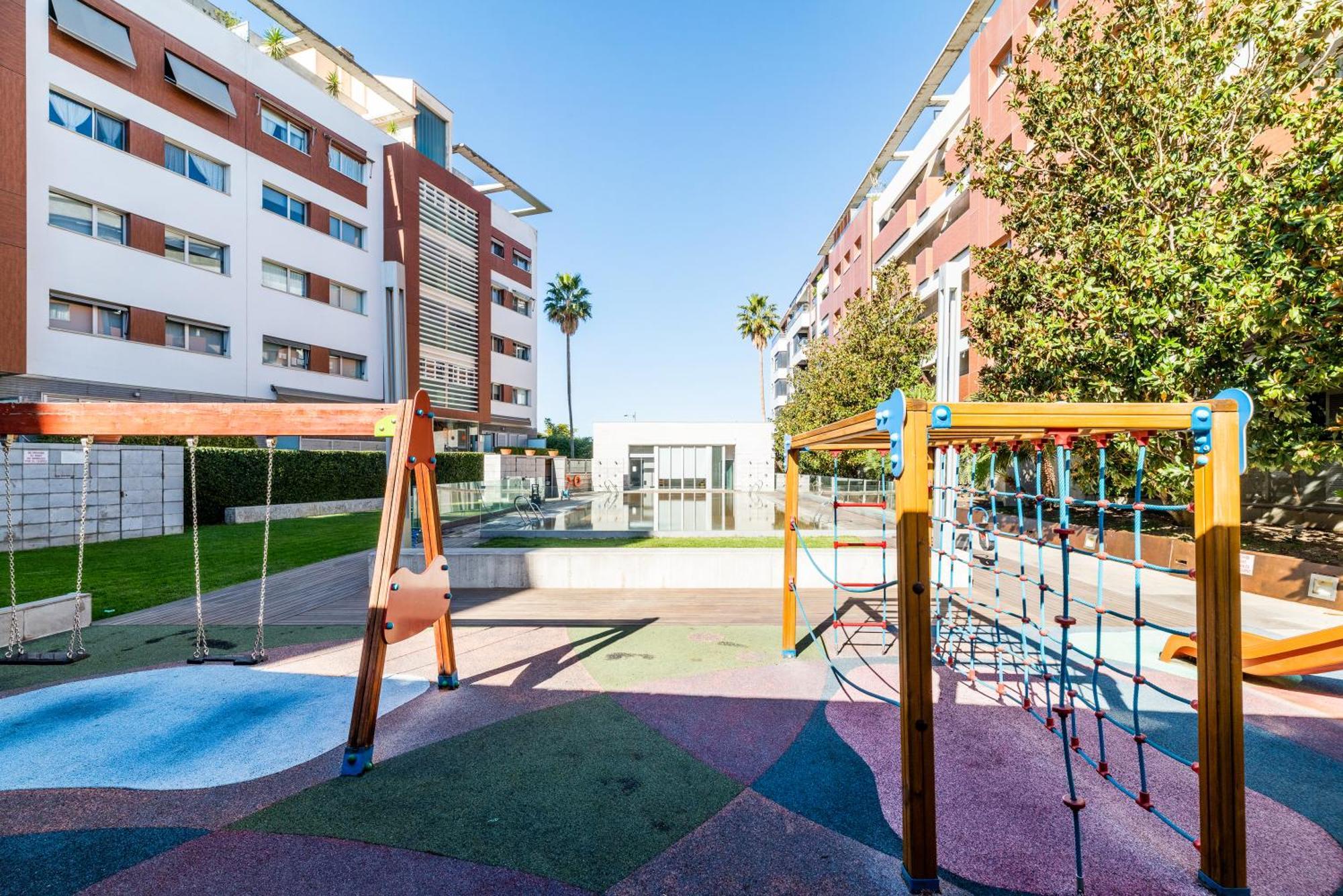 Apartamento Tuguest Avenida De La Investigacion - Free Parking Granada Exterior foto