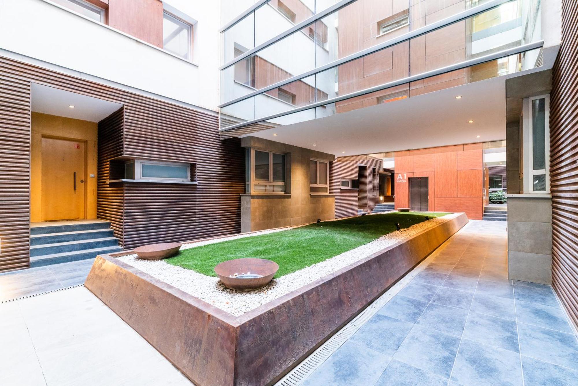 Apartamento Tuguest Avenida De La Investigacion - Free Parking Granada Exterior foto