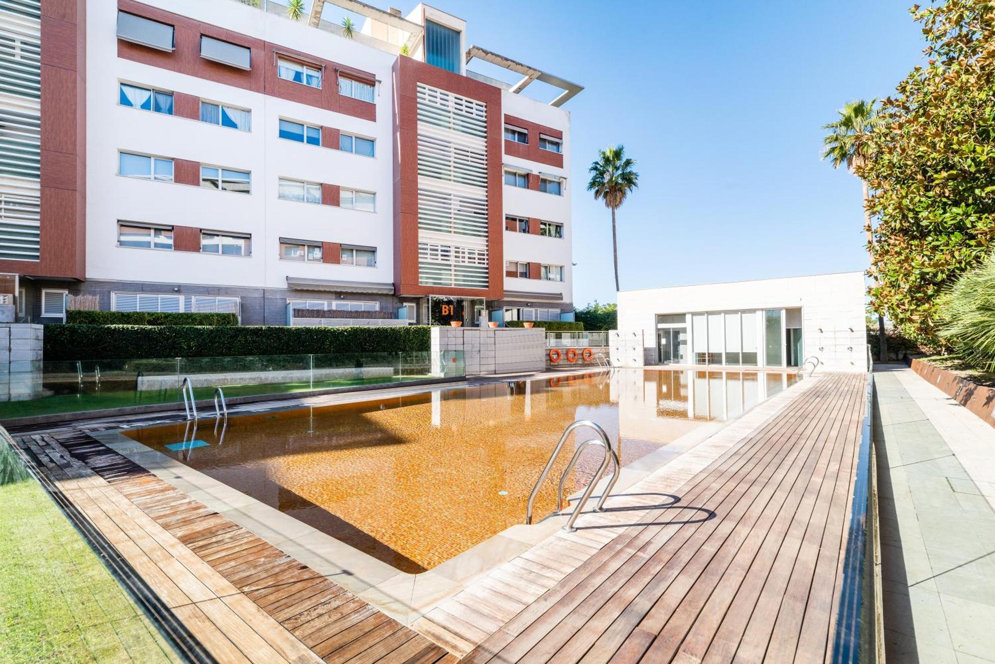 Apartamento Tuguest Avenida De La Investigacion - Free Parking Granada Exterior foto